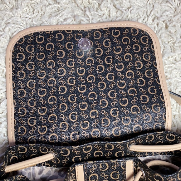 Guess backpack - Picture 8 of 10